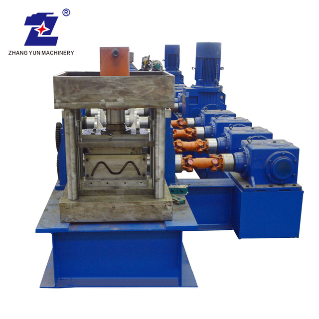 Automatic High Quality Highway Guardrail Cold Roller Steel Roll Forming Machine With Punching Devices